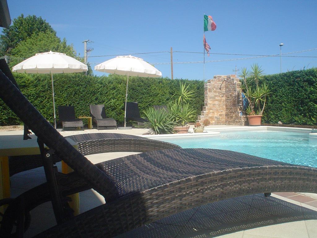 Casa Di Campagna B&B La Corte Ferrara Exterior photo